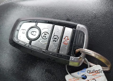 2021 Ford Escape Titanium from USA, damaged, VIN 1FMCU9J96MUA74598